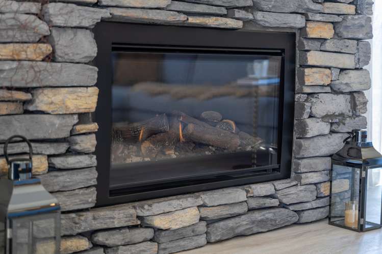 11 Rua Street Albert Town_12