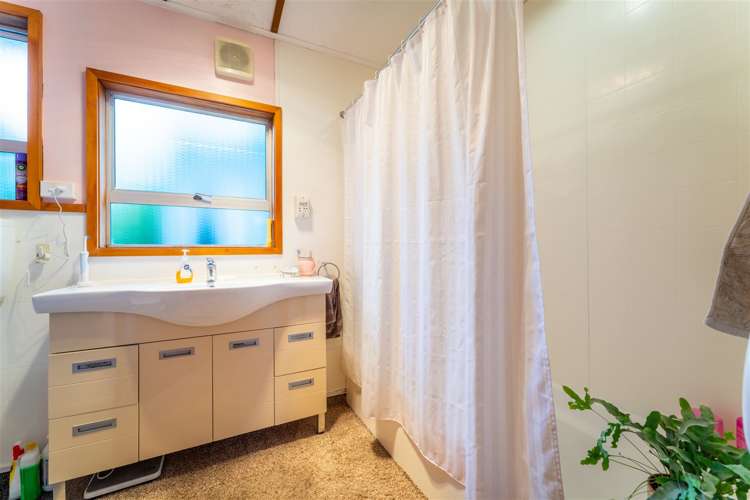 16 Lancaster Street Hampden_12