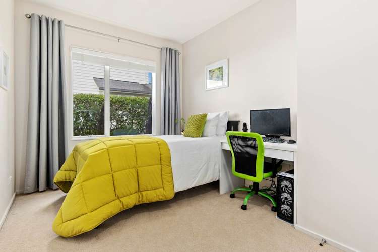 8 Bella Vista Drive Gulf Harbour_17