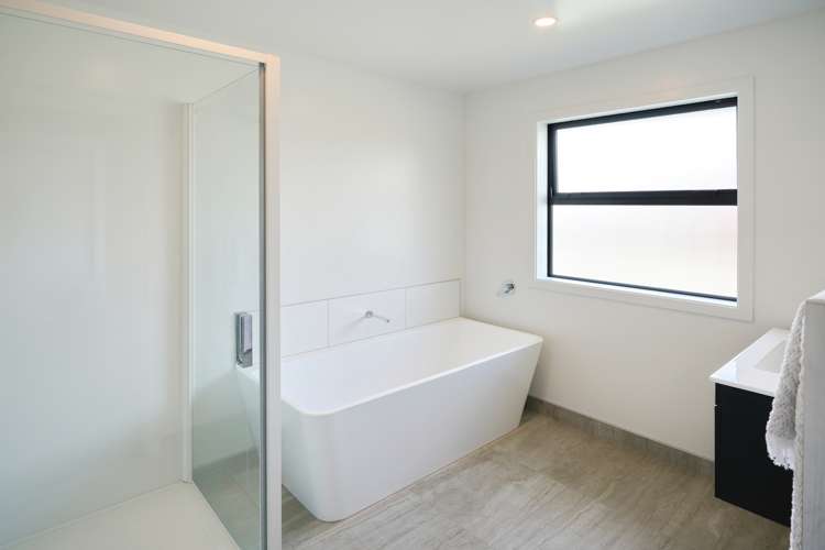 24 Florence Drive Lincoln_12