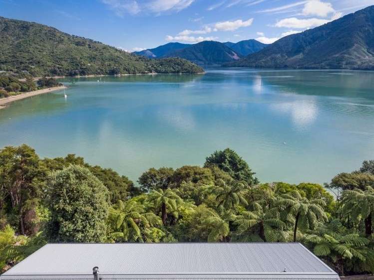 98 Moetapu Bay Road Anakiwa and Surrounds_15