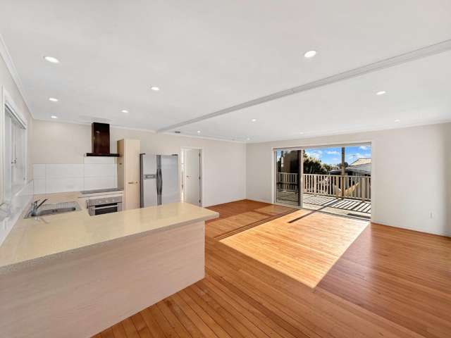  832 Whangaparaoa Road Manly_4