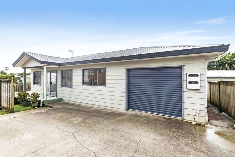 120 Gossamer Drive Pakuranga Heights_18