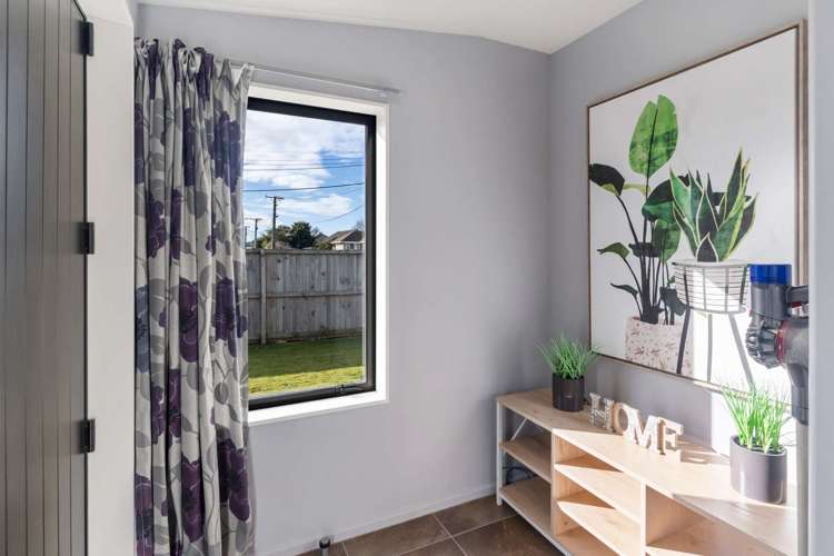 14 Portchester Street Aranui_8