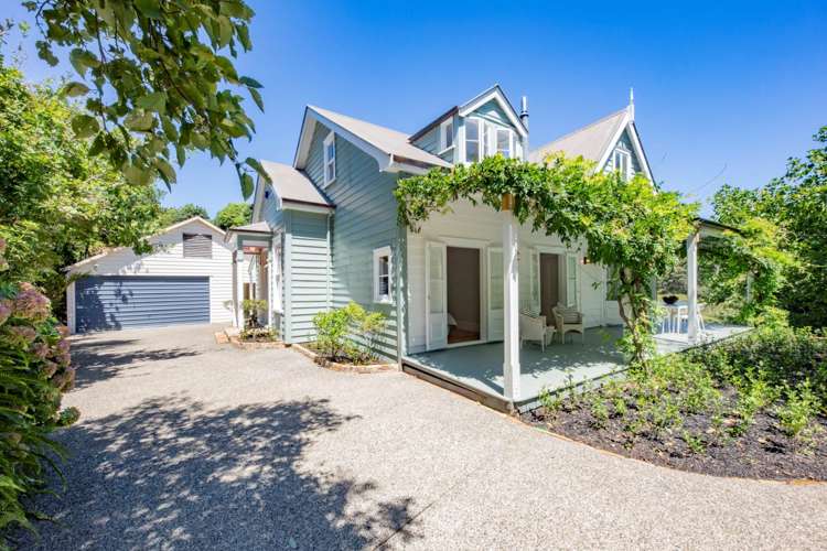 29 Landing Road Titirangi_17