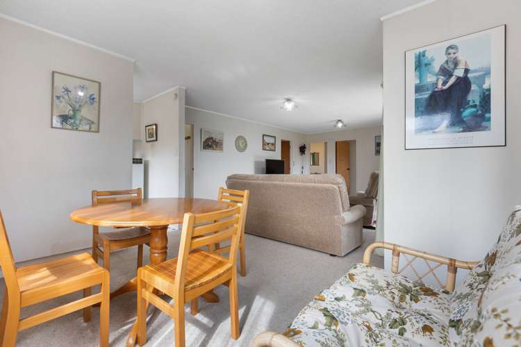 256 Tukapa Street Hurdon_5