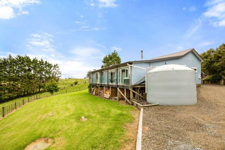 175 Ireland Road Waitoki_32