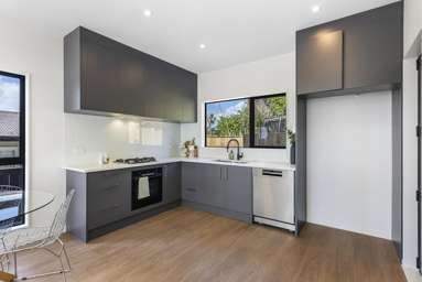 5/63 Verbena Road_4