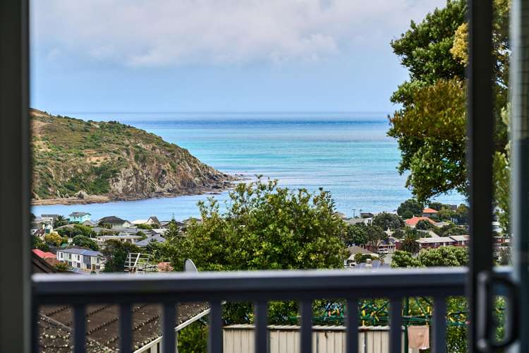 109a Gloaming Hill Titahi Bay_22