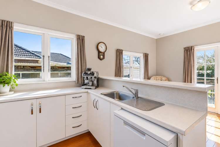 82 Glover Road Hawera_4
