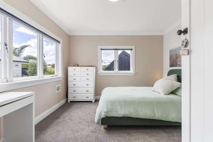 25 Premier Avenue Point Chevalier_8