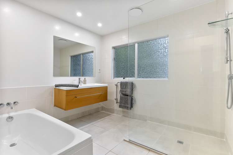 16 Pluto Place Beach Haven_9