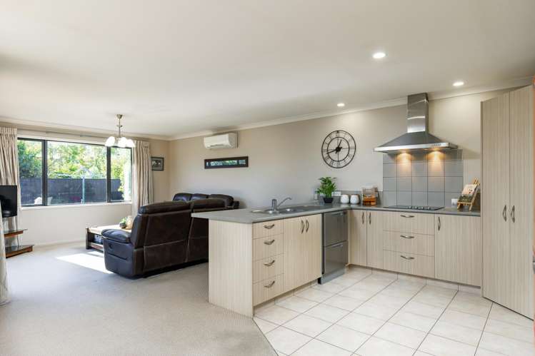 10 Balmoral Mews Springlands_18