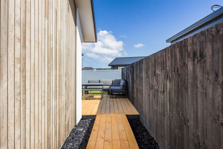 63 Katrine Drive Burwood_24