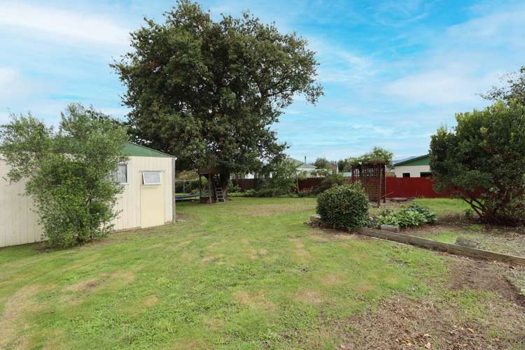 4 Charles Street Carterton_21