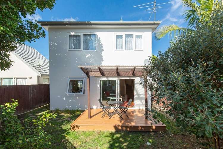 1/672 Whangaparaoa Road Stanmore Bay_12