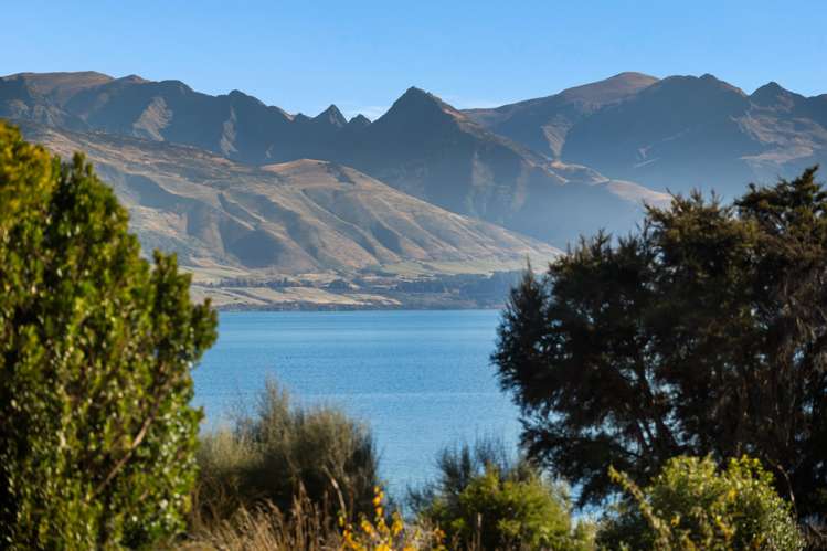 4 Hodgkinson Street, John Creek Lake Hawea_37