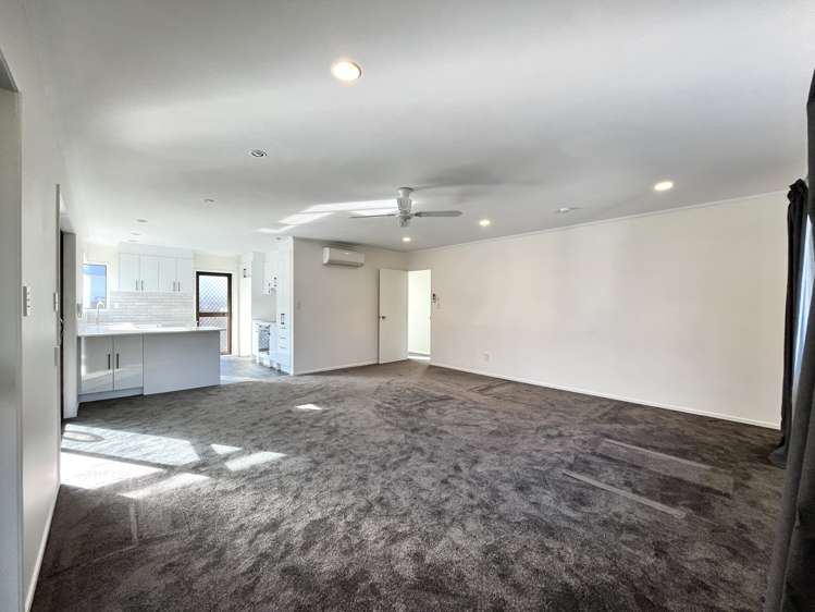 1 Forest Glen Orewa_7