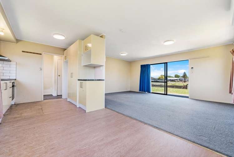 148 Shifnal Drive Randwick Park_4