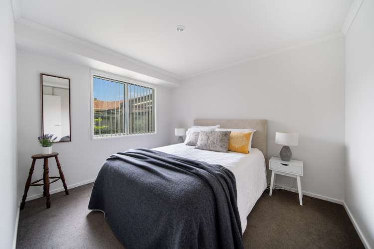 2 Roto View One Tree Point_12