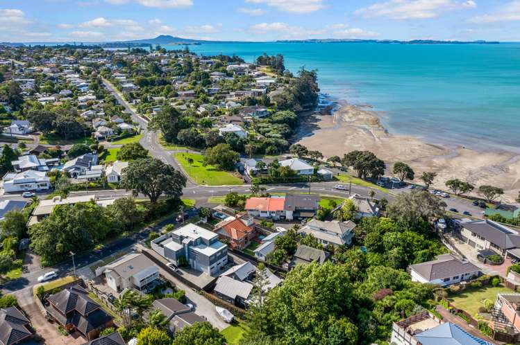 33a Luplau Crescent Cockle Bay_31