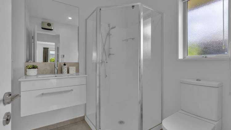 16 Winfield Drive Wigram_11