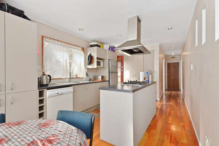 1/60 Coxhead Road Manurewa_8