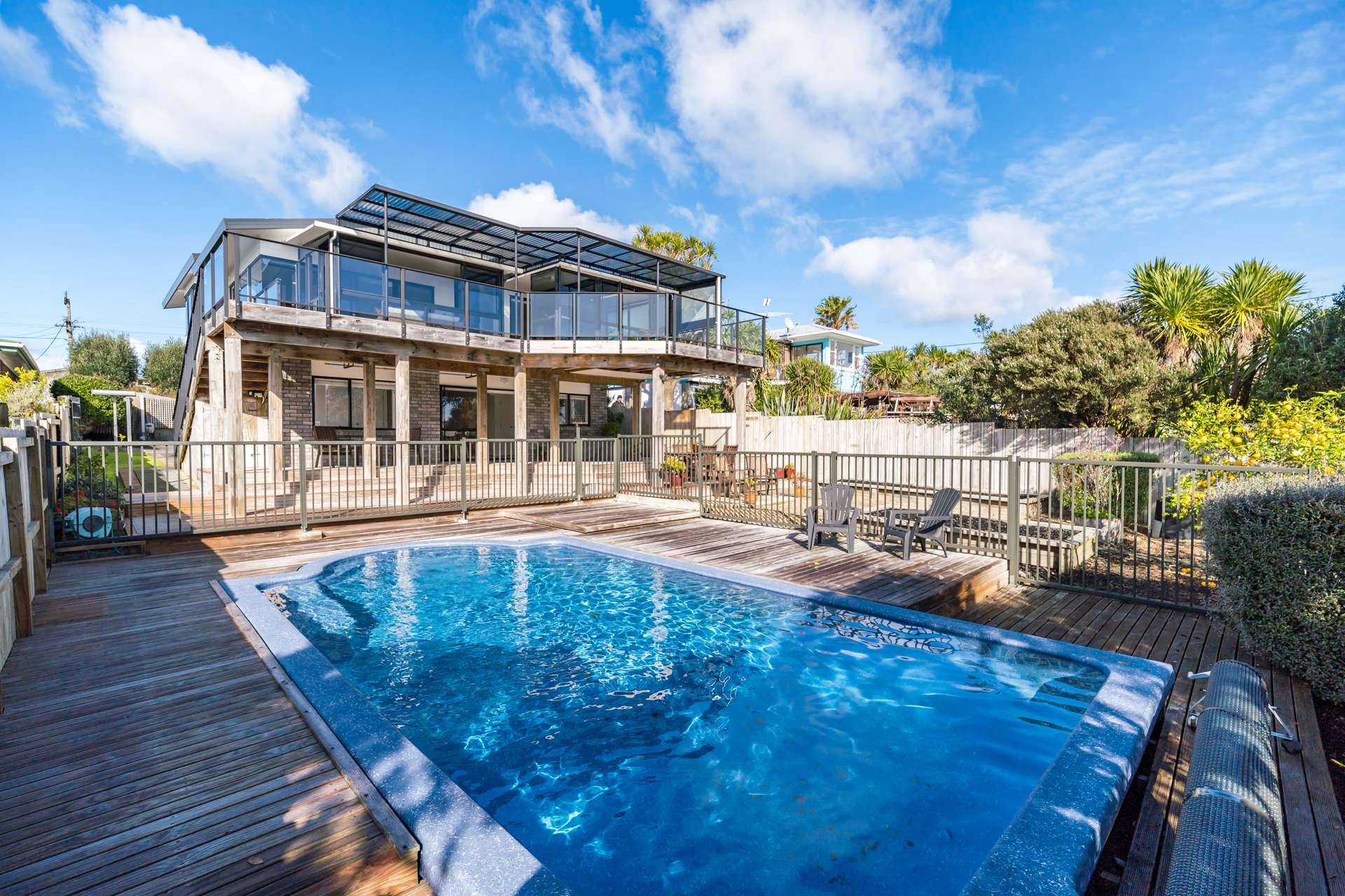 1418 Whangaparaoa Road Army Bay_0