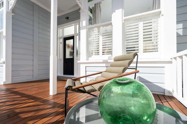 87 Tiber Street Island Bay_3