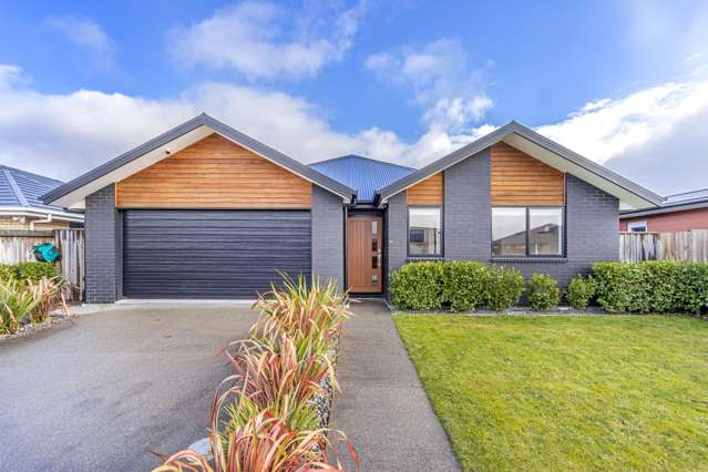 Casual & Relaxed - Effortless Family Living