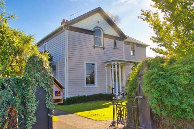 4 Clifford Square Featherston_1