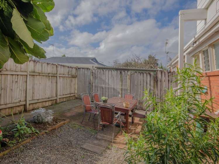 1/220a Church Street Onehunga_14