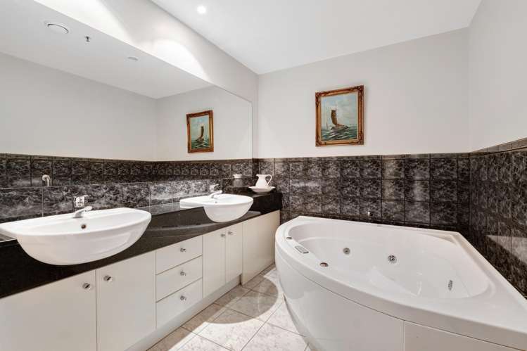 2C/5 The Promenade Takapuna_13