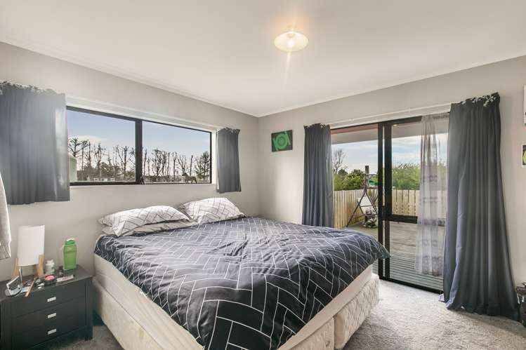 15 Kath Henry Lane Drury_8