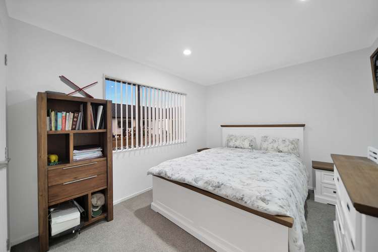 27 Multose Drive Flat Bush_8