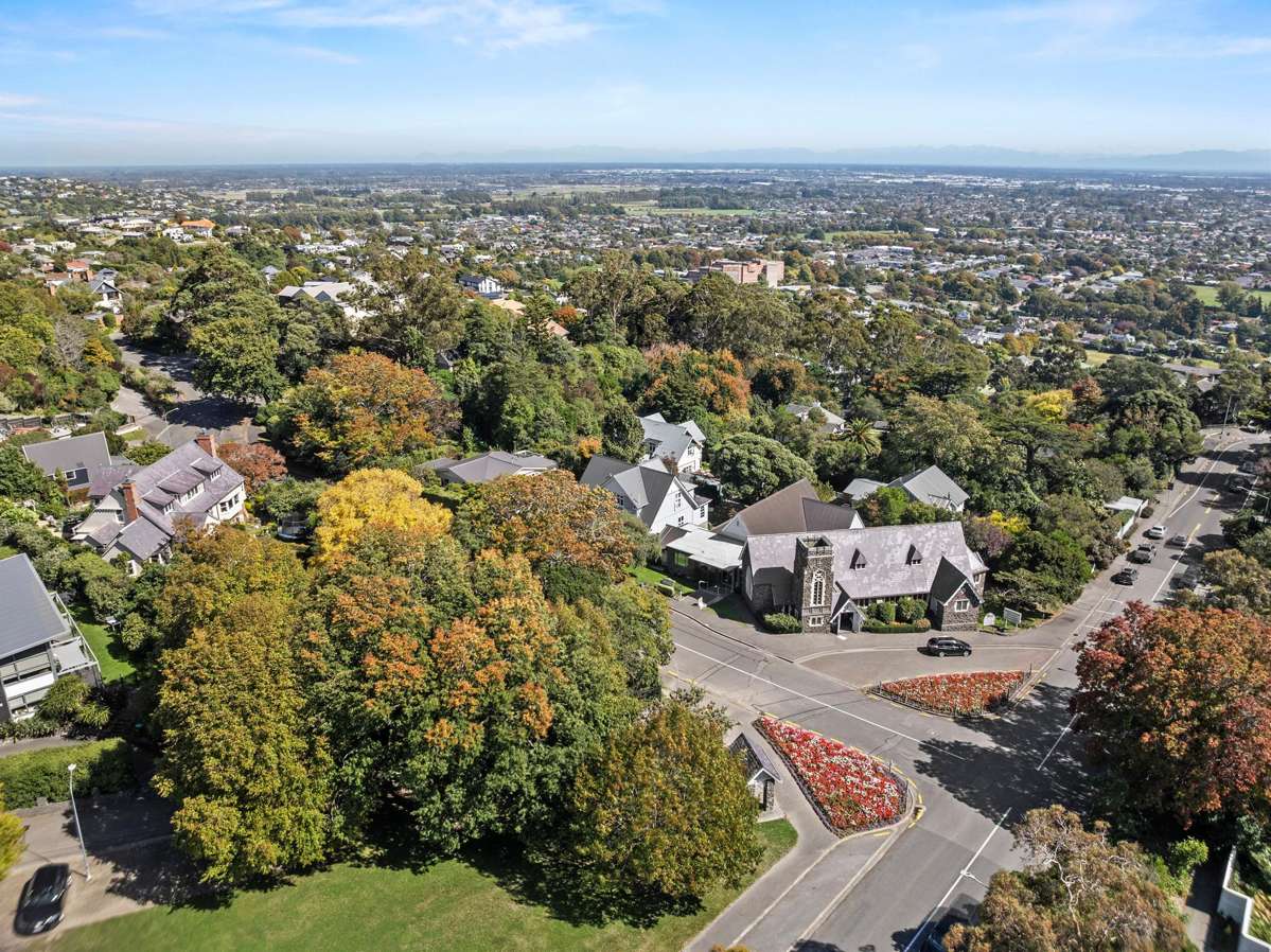 8 MacMillan Avenue_4