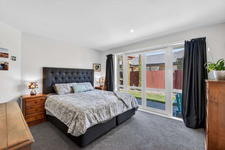 17 School Lane Kirwee_6