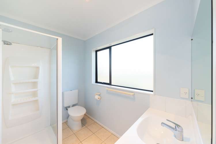 54 Peter Hall Drive Kelvin Grove_12