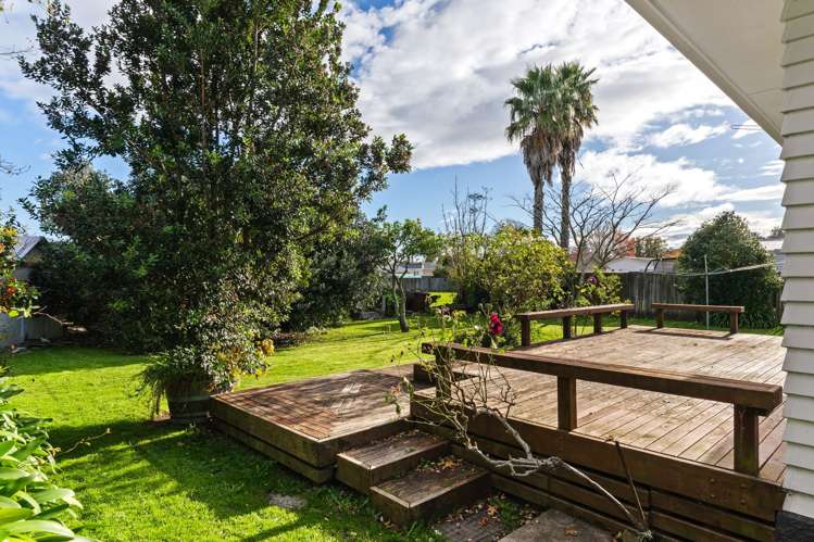 6 Vivian Street Inner Kaiti_16
