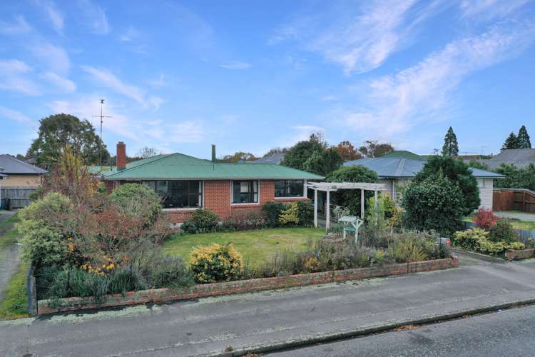 109 Creek Road Allenton_18