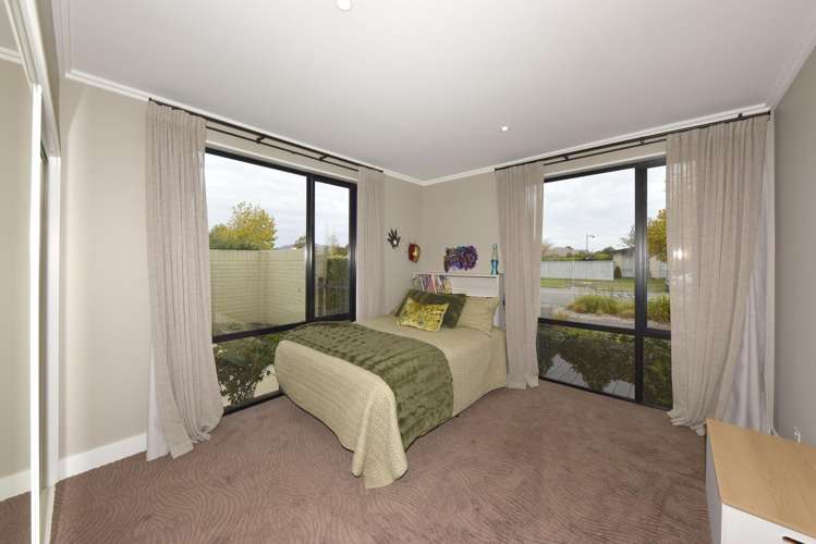 39 Hamill Road Halswell_16