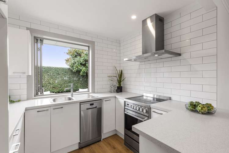 3/23a Rutland Road Mount Wellington_1