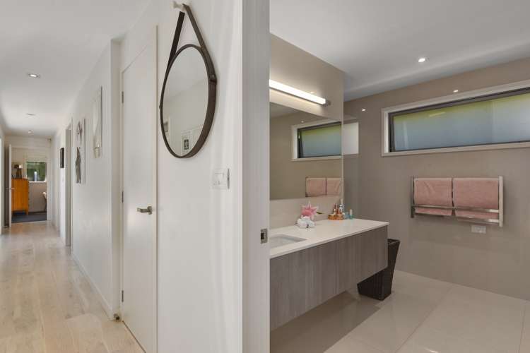 27 Tizard Road Birkenhead_13