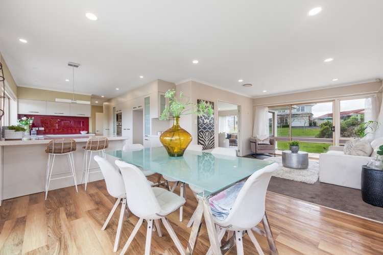 3 Serrita Avenue Sunnyhills_8