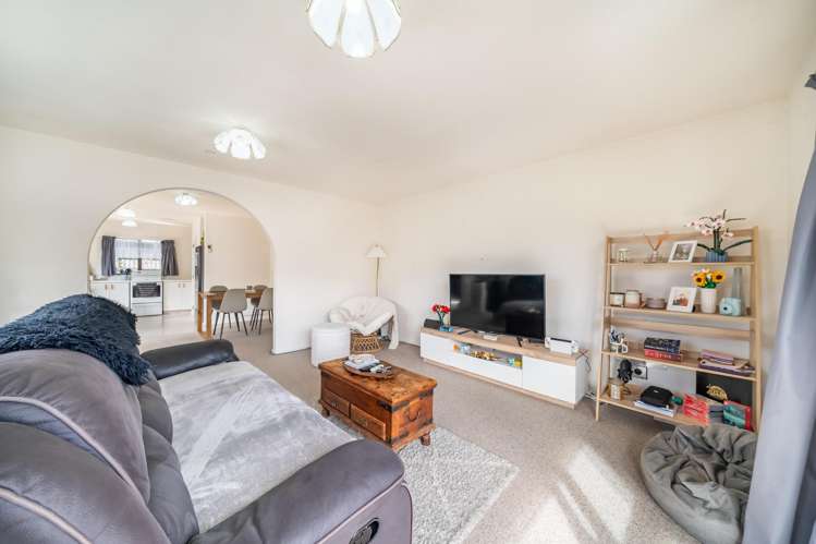 2/12 Raukawa Street Stokes Valley_2