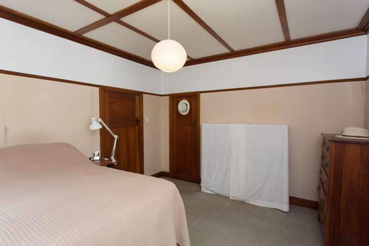 584 No 3 Line Okoia_12