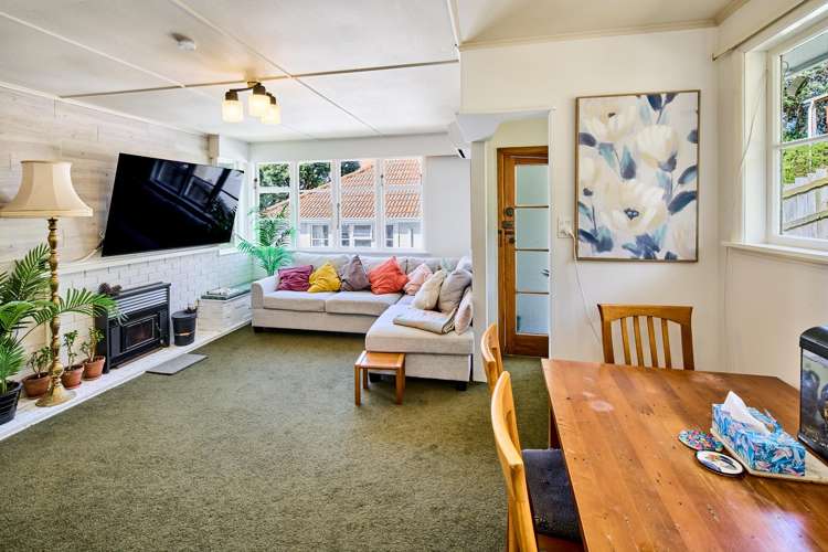 19 Franklyn Road Tawa_1