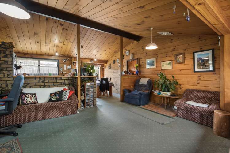 63 Puke Road Paeroa_5