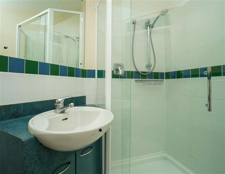 4D2/148 Quay Street 10015_11