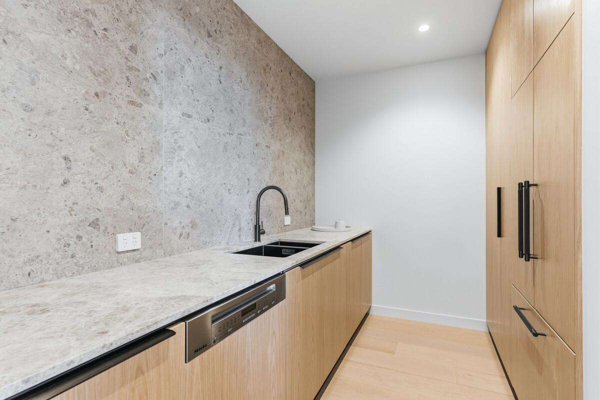 81 Carlton Gore Road_5